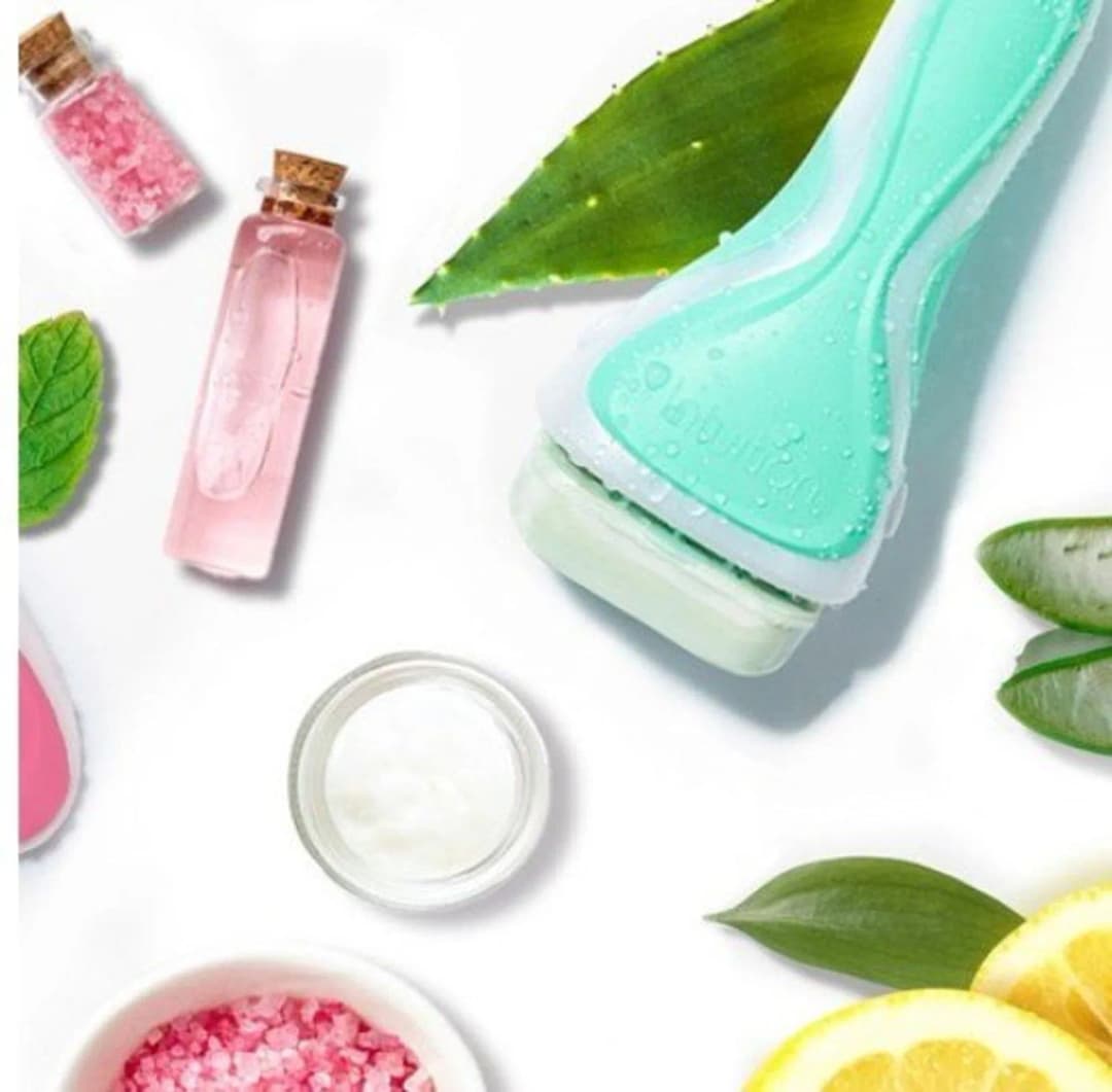 Schick Intuition Natural Aloe Women’s Razor Green Handle /Илүүдэл үсний татуурга/ - 3